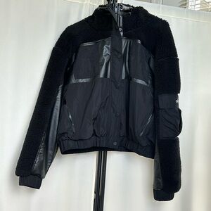 Alo Yoga Sherpa Utility Jacket